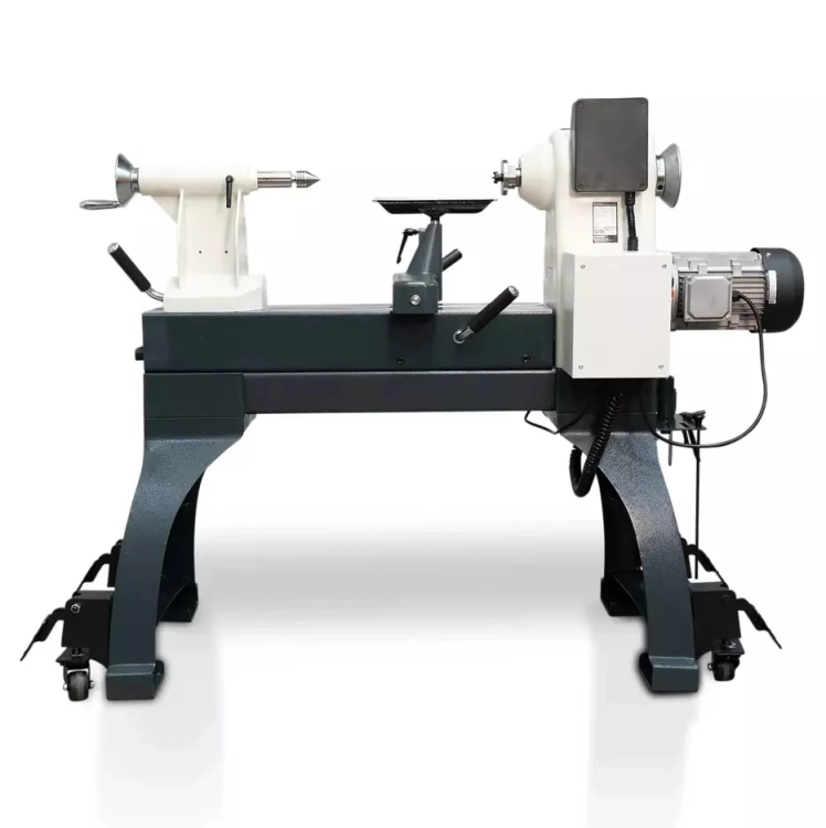 Tokarka-Woodfast-WL3040A-e.jpg