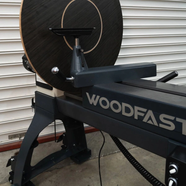 Tokarka-Woodfast-WL3040A-u.jpg