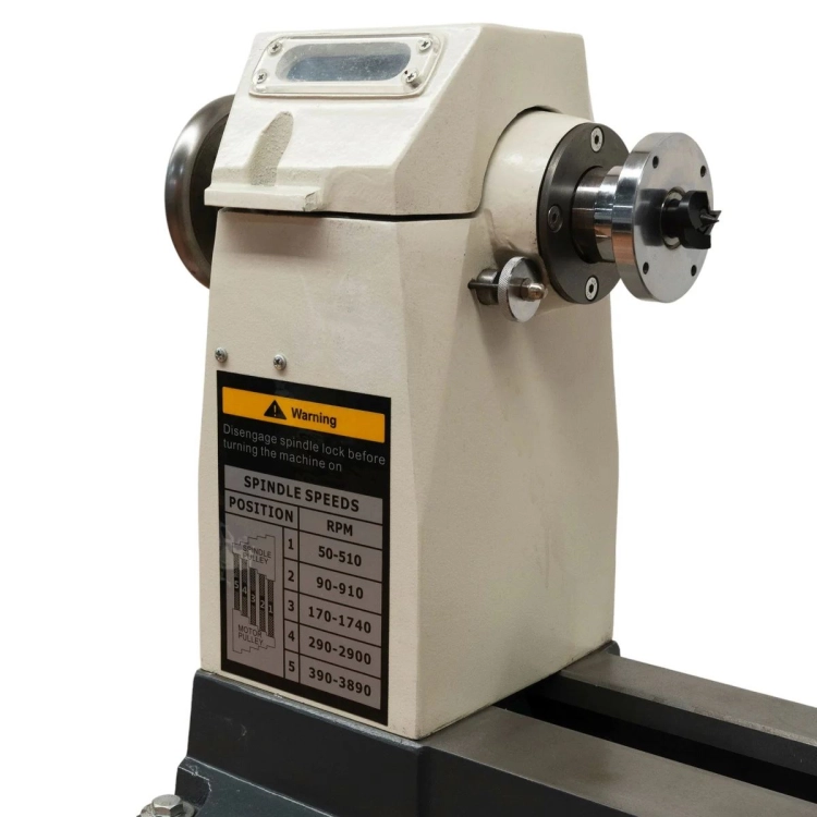 Tokarka-Woodfast-WL520A-c.jpg