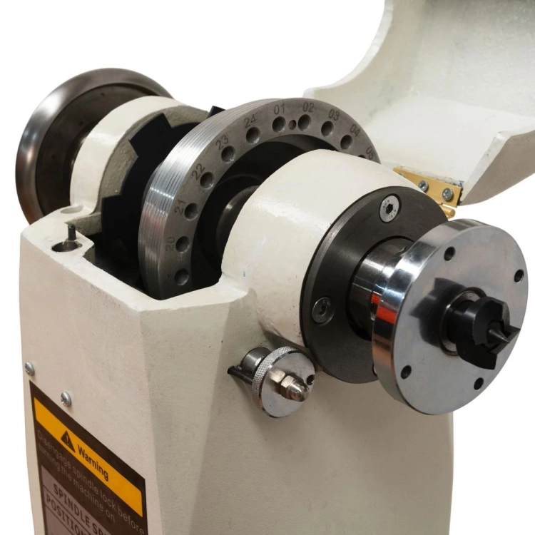 Tokarka-Woodfast-WL520A-f.jpg
