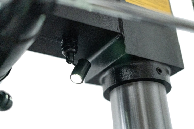 NOVA Viking DVR oświetlenie stołu roboczego